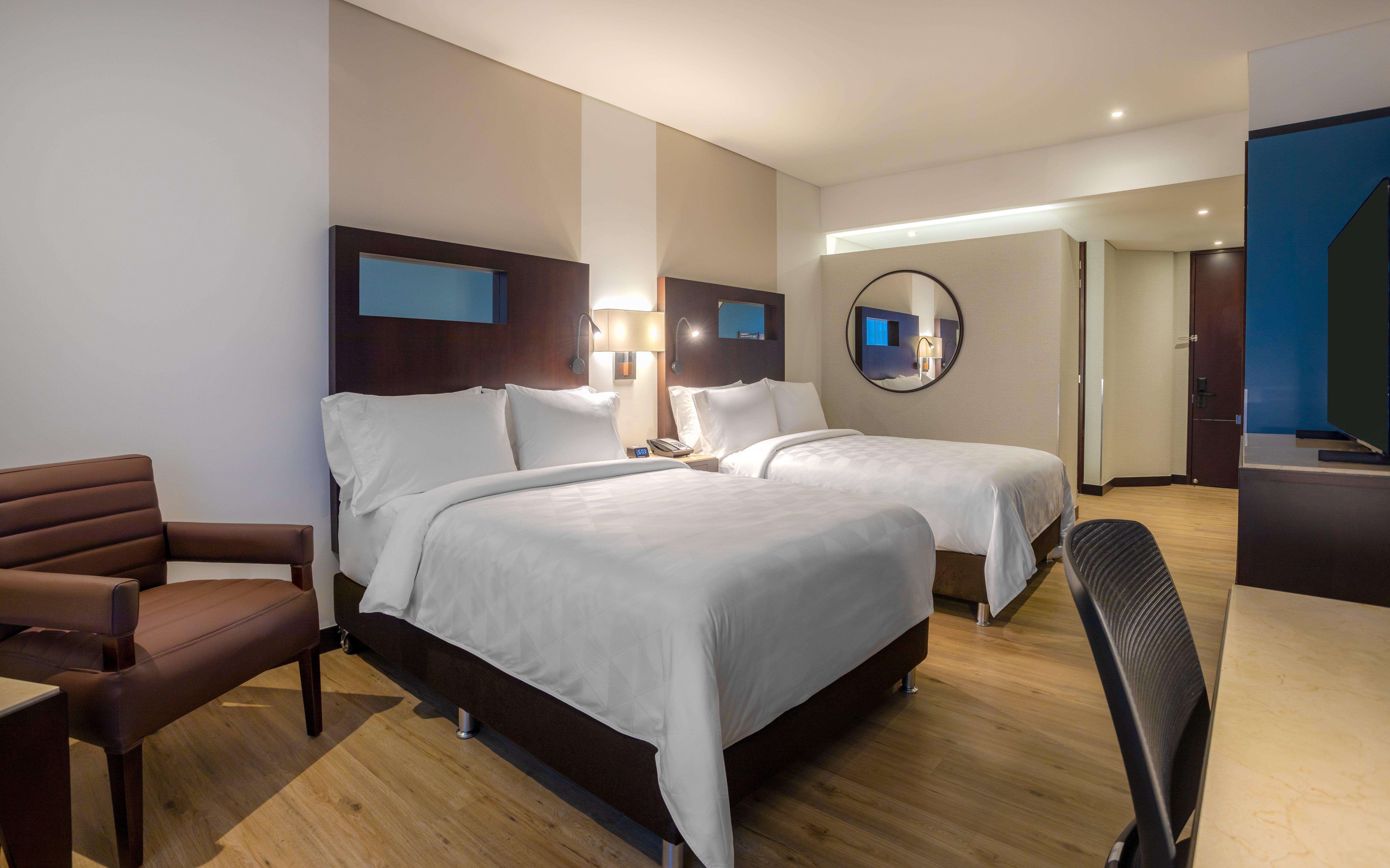 Holiday Inn Bogota Airport By Ihg Exterior foto