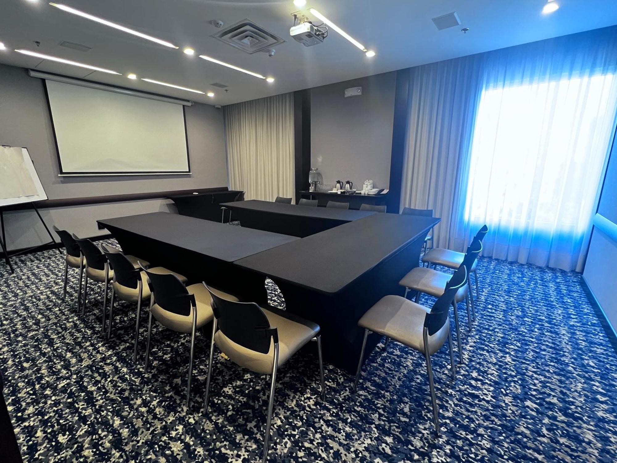Holiday Inn Bogota Airport By Ihg Exterior foto