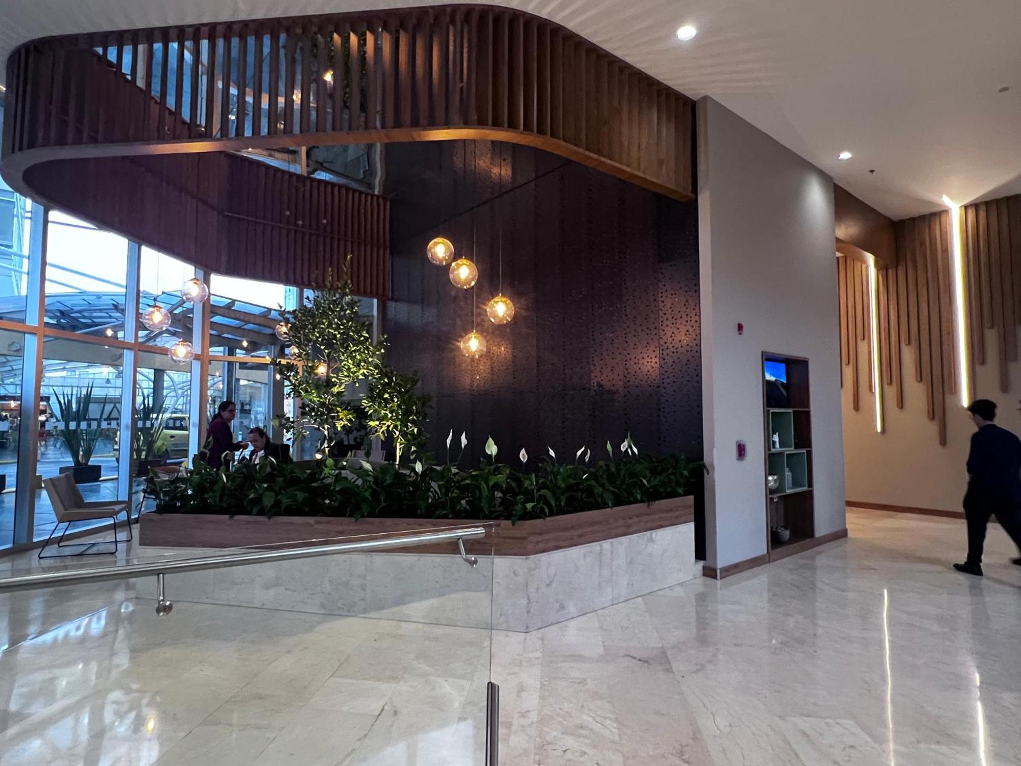 Holiday Inn Bogota Airport By Ihg Exterior foto