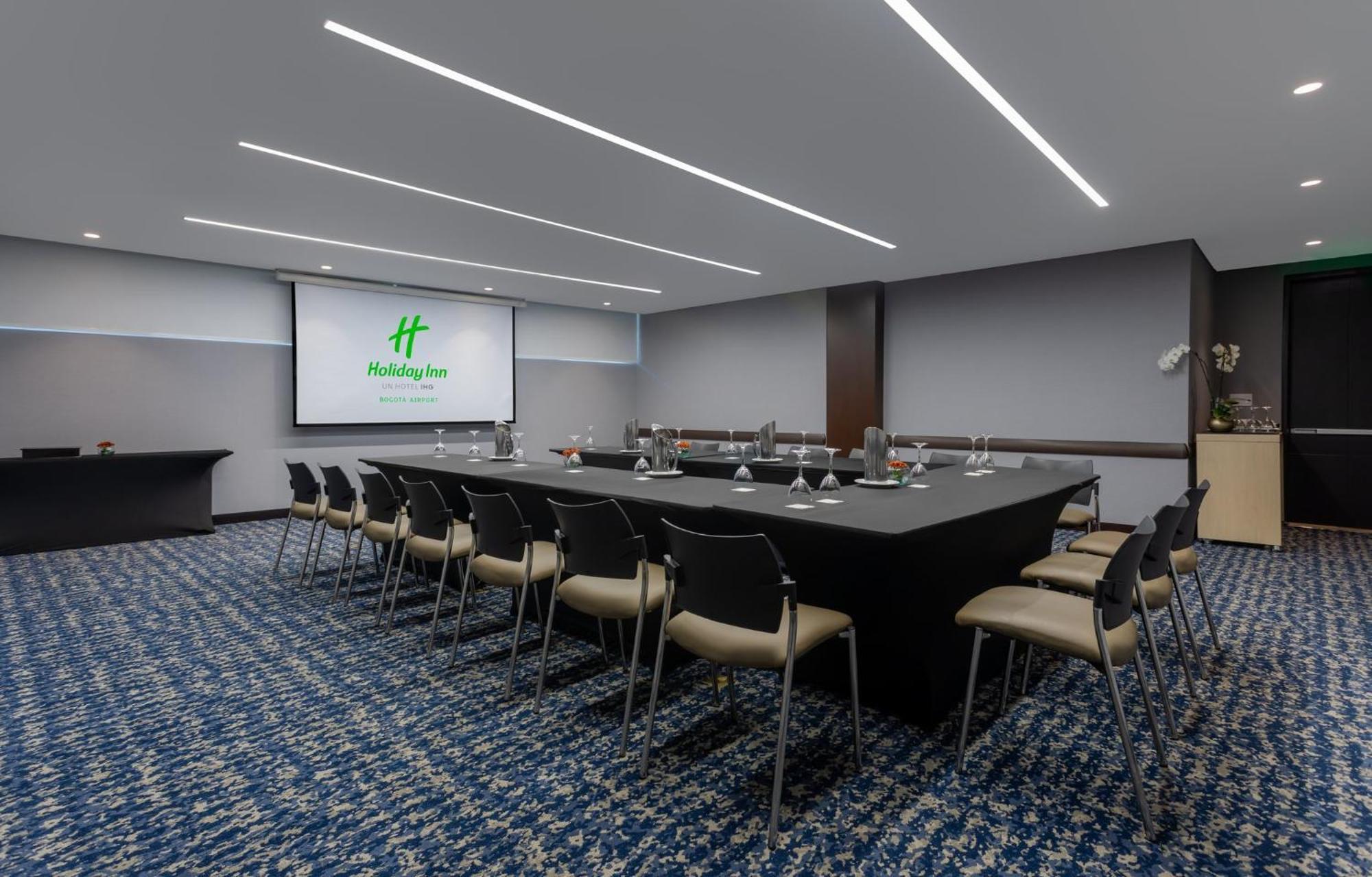 Holiday Inn Bogota Airport By Ihg Exterior foto
