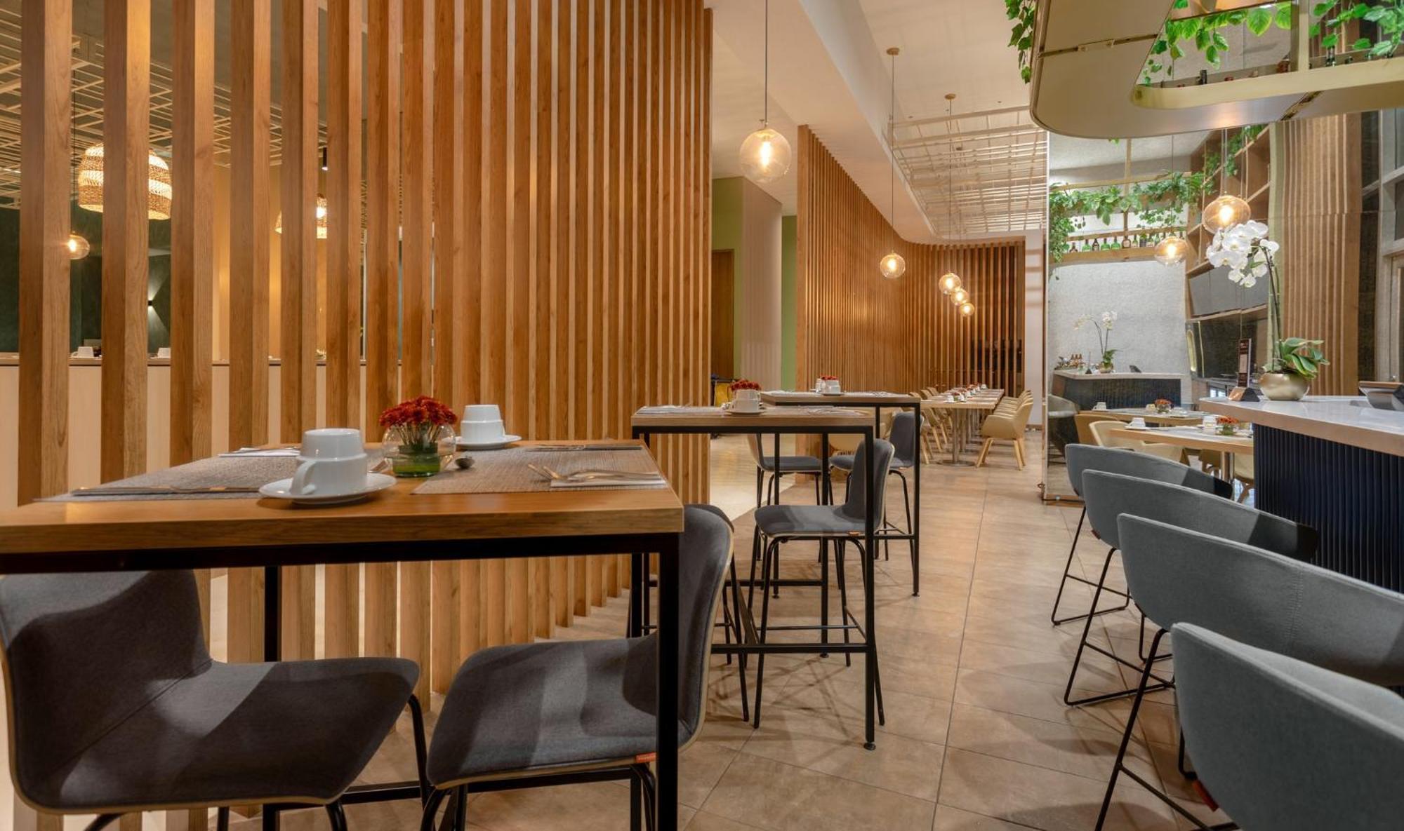 Holiday Inn Bogota Airport By Ihg Exterior foto