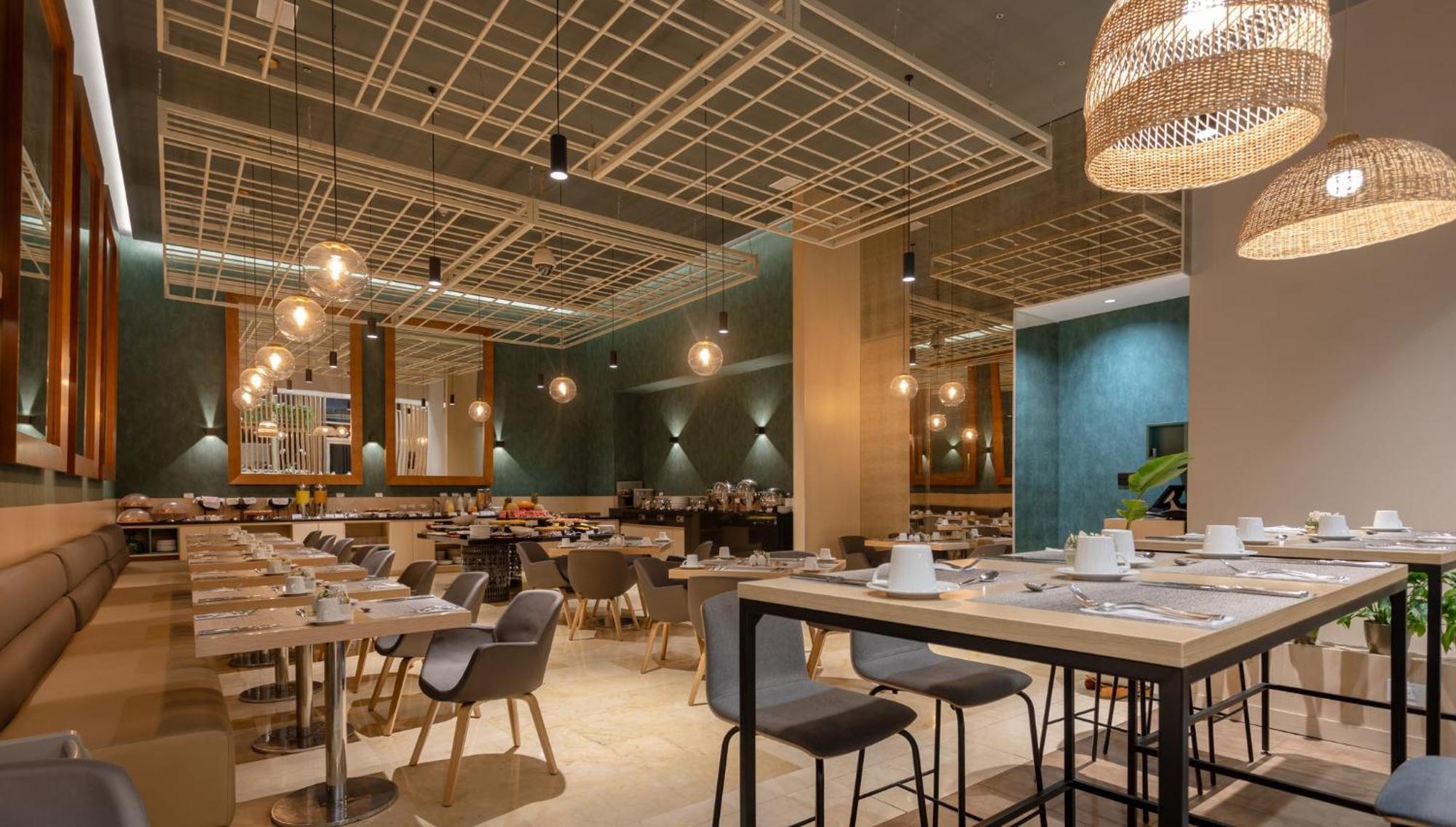 Holiday Inn Bogota Airport By Ihg Exterior foto