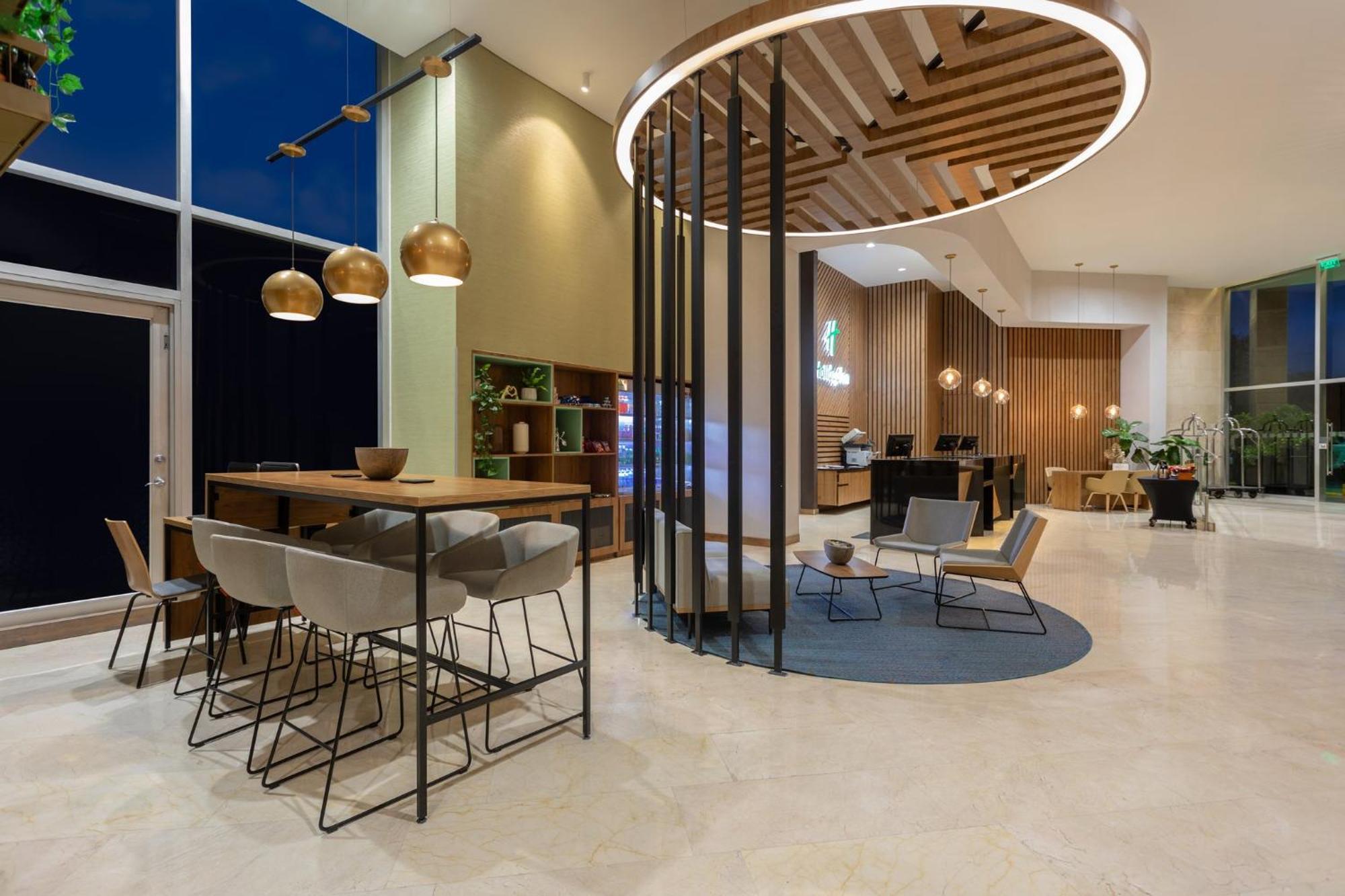 Holiday Inn Bogota Airport By Ihg Exterior foto